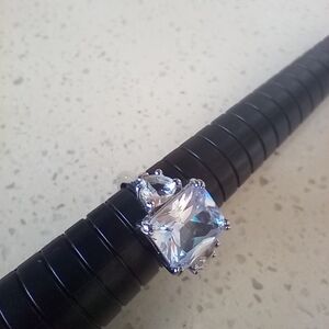 Women's Ring